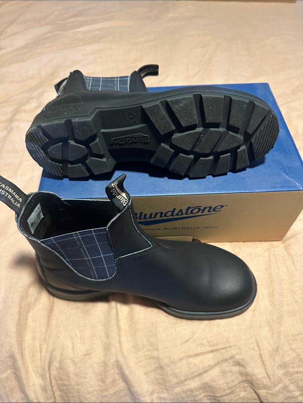 Blundstone Black Chelsea Boots with Blue Plaid Panels